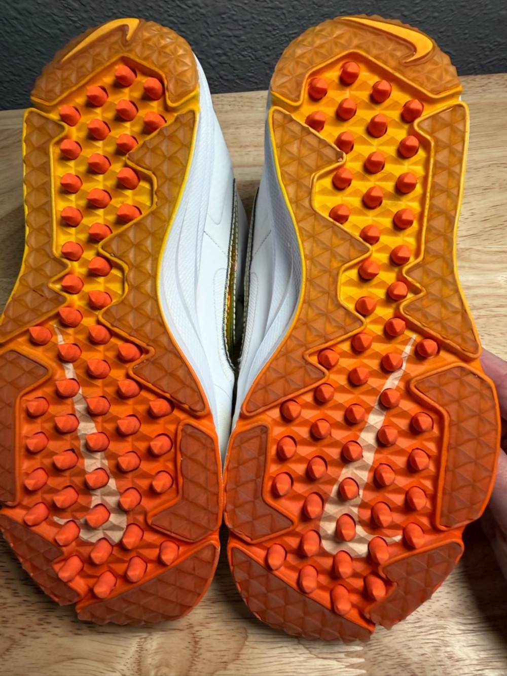 Women’s Nike Alpha Huarache Elite 2 Softball Turfs Size 6 - Picture 10 of 11